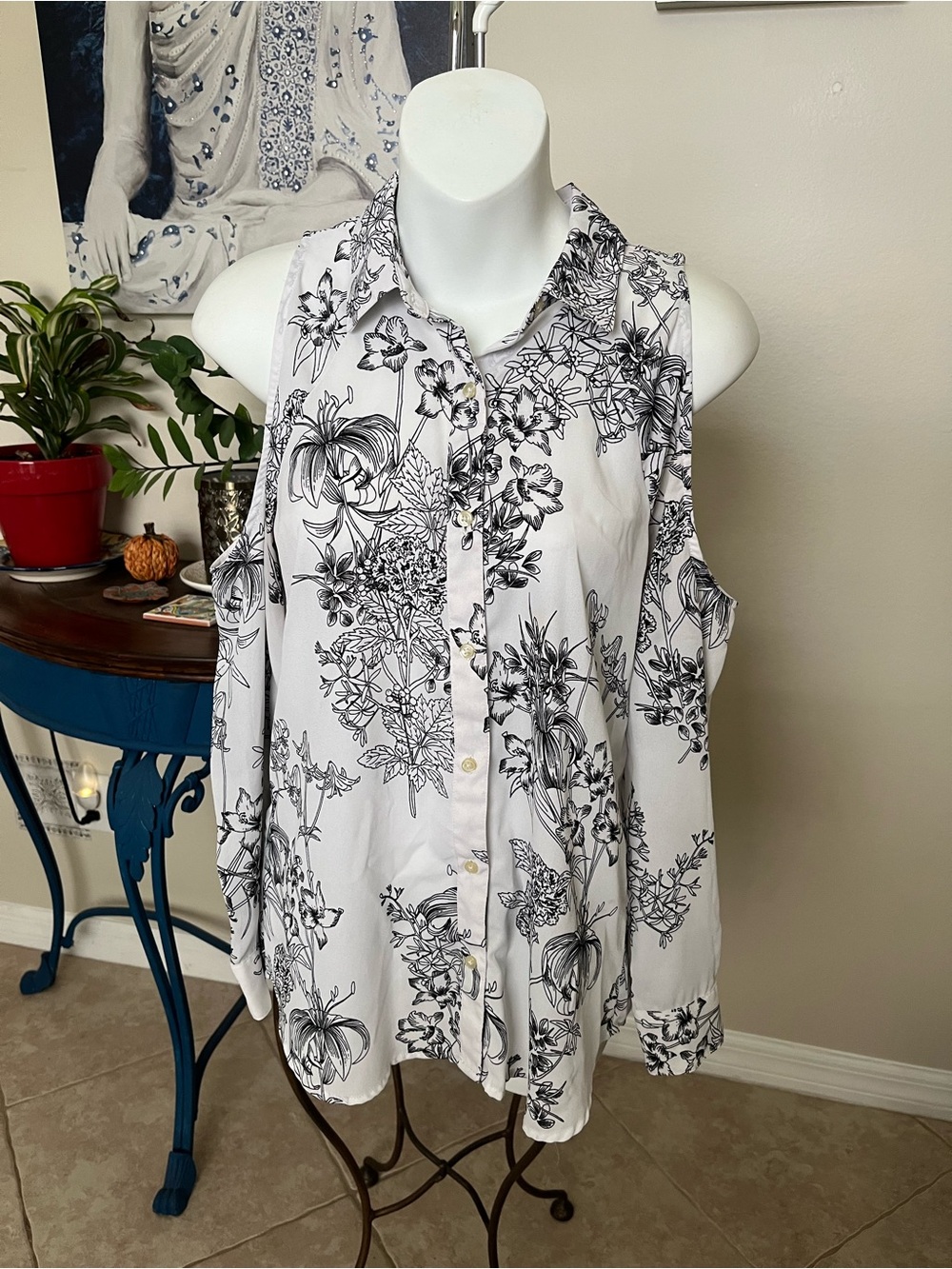 Banana Republic Classic Fit Button Down Cold Shoulder Floral Top - Petite S
